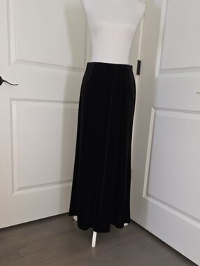 Express Black Velvet Maxi Skirt - Women